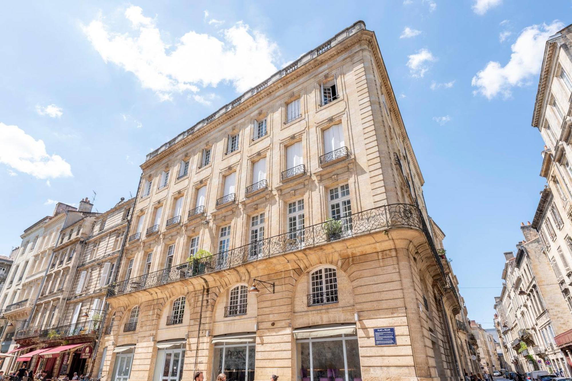 شقة Bordeaux Palais Centre Historique Balcon المظهر الخارجي الصورة